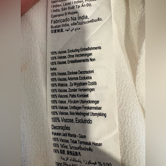 Cotton On Women’s Woven 90s Mini Dress – “Isobel” Ditsy Floral (White) | Medium - Picture 11 of 12